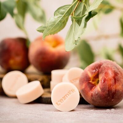 Monoi & Peach - Wachskiesel-Duftkerze aus Naturwachs