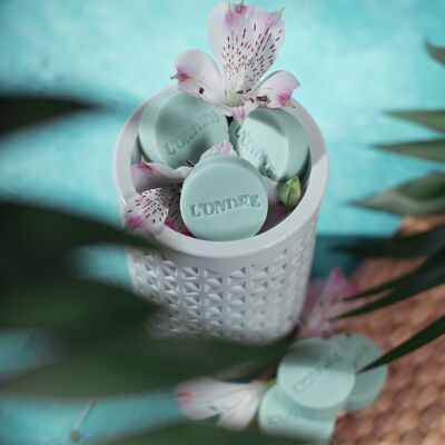 Bloom - Scented pebble candle