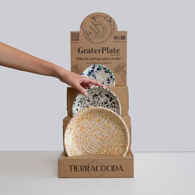 Espositore- esposizione di grattugie a piastre in ceramica