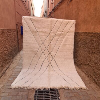 Alfombra bereber Beni Ouarain de pura lana 208 x 300 cm