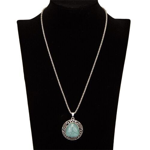 Collana con pendente, verde 11