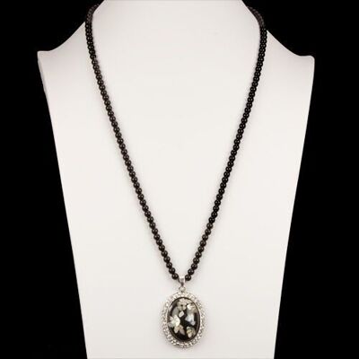Sautoir avec pendentif nacre, noir 1