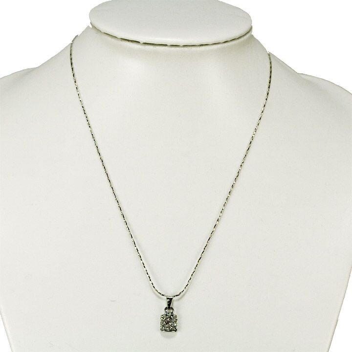 Collana alla moda con strass 4