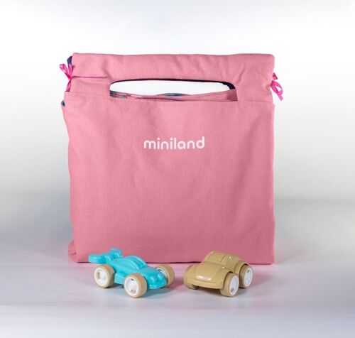 Miniland Preschool: TAPIS de JEU FÉE, avec éléments 3D et 2 voitures, plié comme un  sac avec poignée