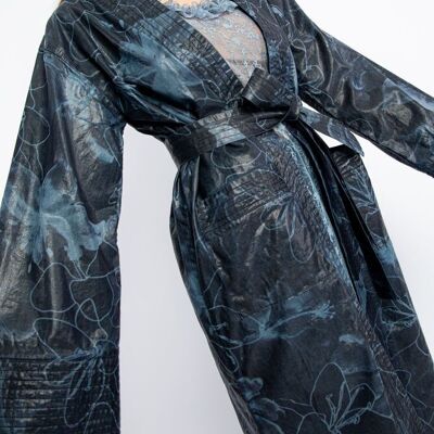 Kimono-Jeans mit beschichtetem Effekt