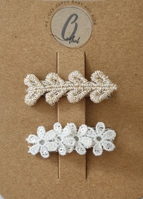 Alligator clip lace flower and heart