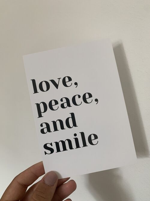 Love, peace and smile - postkarte