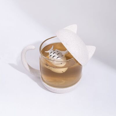 Cat tea cup