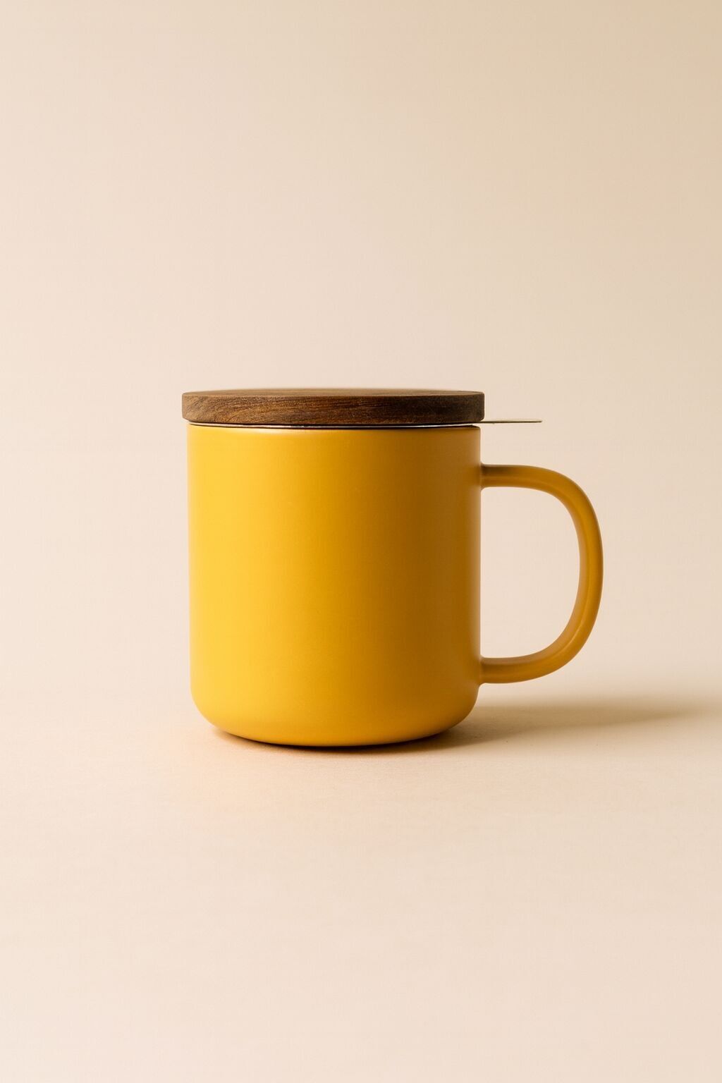 Gelbe Steingut-Teekanne mit Deckel aus Akazienholz, 300 ml, JULIET