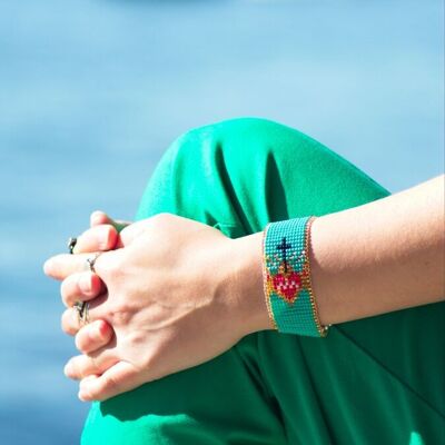 Turquoise beaded heart bracelet