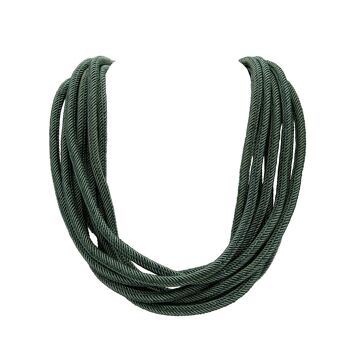 Collier superposé de corde vert sauge 4