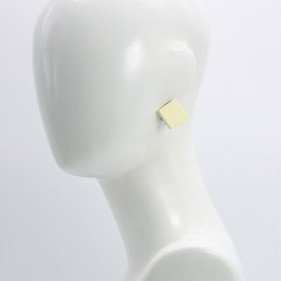 Pendientes de clip de madera cuadrados de 2 cm - Crema
