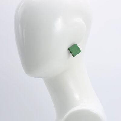 Orecchini a clip quadrati in legno da 2 cm - Spring Green