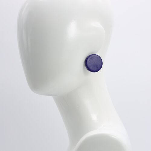 Wooden 3 cm disk clip on earrings - Purple