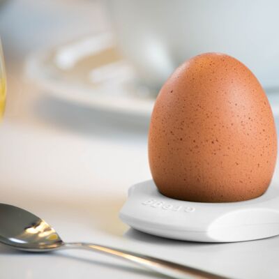 Cregg / white / egg topper