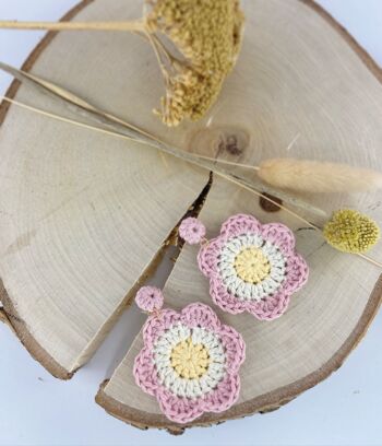 Boucles d’oreilles FlowerPower au crochet 17