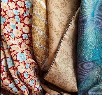 Tissu d'emballage cadeau en soie Sari - Lot de 20 3