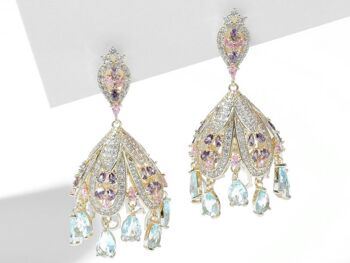 Boucles d'oreilles en plaqué or et zircone inspirées de la cloche à vent du palais royal français 4