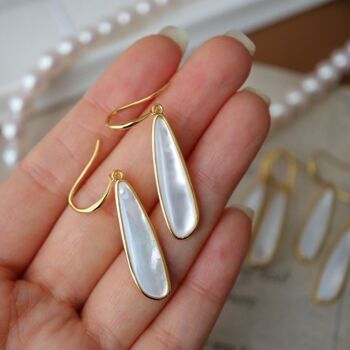 Nacre - Boucles d’oreilles chunky minimal design natural MOP drop - Vermeil doré - Qualité AAAA 9