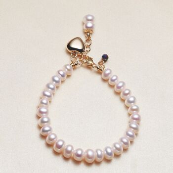 Bracelet fait main en perles d'eau douce au design intemporel 2
