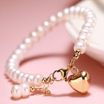 Bracelet fait main en perles d'eau douce au design intemporel 3