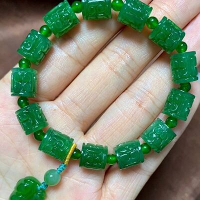 Vivid green Hetian Jade carved barrel shaped Bracelet - AAAA Quality