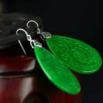 Grandes boucles d'oreilles en jade goutte d'eau de style traditionnel chinois, motif de fleur Ruyi 9