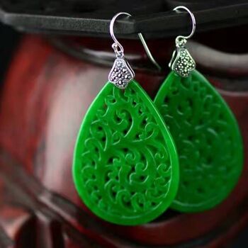 Grandes boucles d'oreilles en jade goutte d'eau de style traditionnel chinois, motif de fleur Ruyi 10