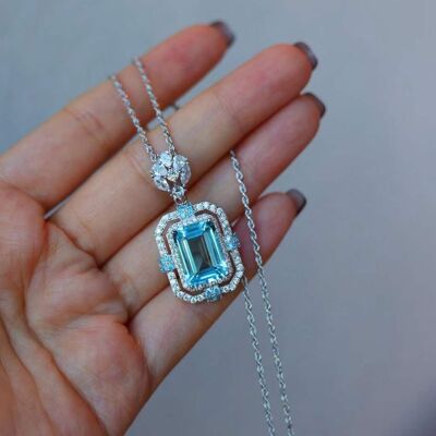Ice Queen - Collar con colgante grande de topacio azul natural brillante, plata de ley, talla esmeralda, calidad AAAA
