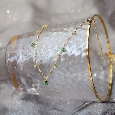Vintage-inspirierte Halskette mit Steinen in Gold-Vermeil-Grün-Smaragd-Optik
