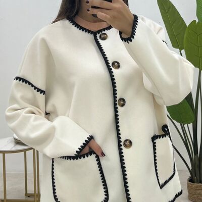 Oversized black edged jacket round neck long sleeves