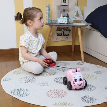 BABY CHALLENGE - Van Peluche - Mon Premier Véhicule - 051044 - Voiture Télécommandée - Rose - Lavable En Machine - 1/24 - Piles Non Incluses - Tissu et Plastique - À Partir de 18 mois 4