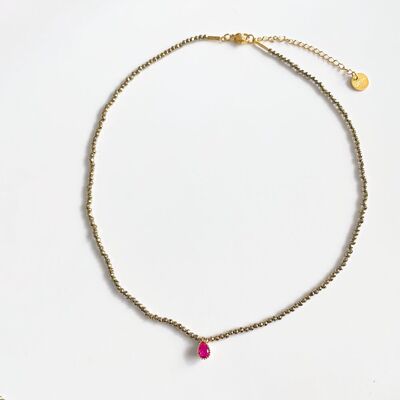 Simple pink Maharani necklace