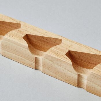 KROM KENDAMA ''CLIFF JOHN V2 RUBBER WOOD“ • shelf for wooden skill toy 4