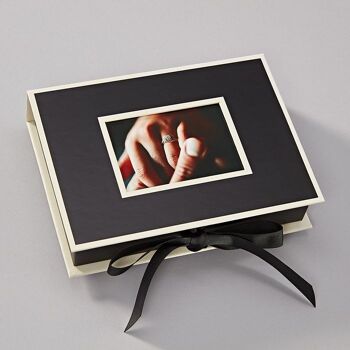 Petite boîte photo avec fenêtre coulissante, noire 3