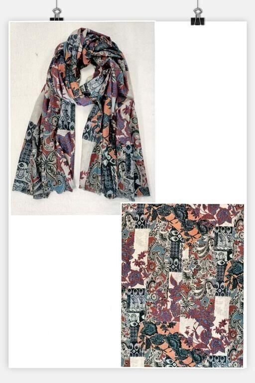 Sciarpa in Lana dal Design Originale e Piacevole al Tatto per Donna