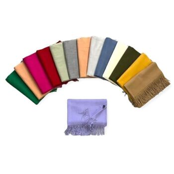 Écharpe en laine douce pour la peau avec des couleurs unies pour femmes 2