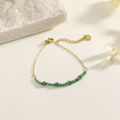 Bracelet chaîne doré avec perles vertes