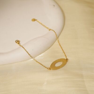 Bracelet chaîne dorée avec ovale