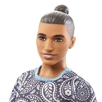 Mattel - réf : HJT09 - Barbie - Poupée Ken Fashionistas 204, Cheveux bruns en chignon - Poupée Mannequin 4