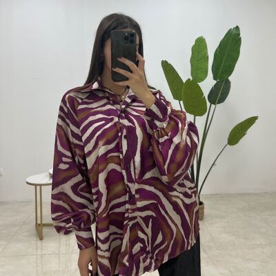 Long-sleeved oversized printed shirt