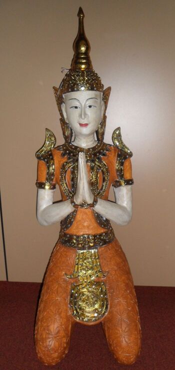 Bouddha en poly orange blanc (L / H / P) 34x73x30cm