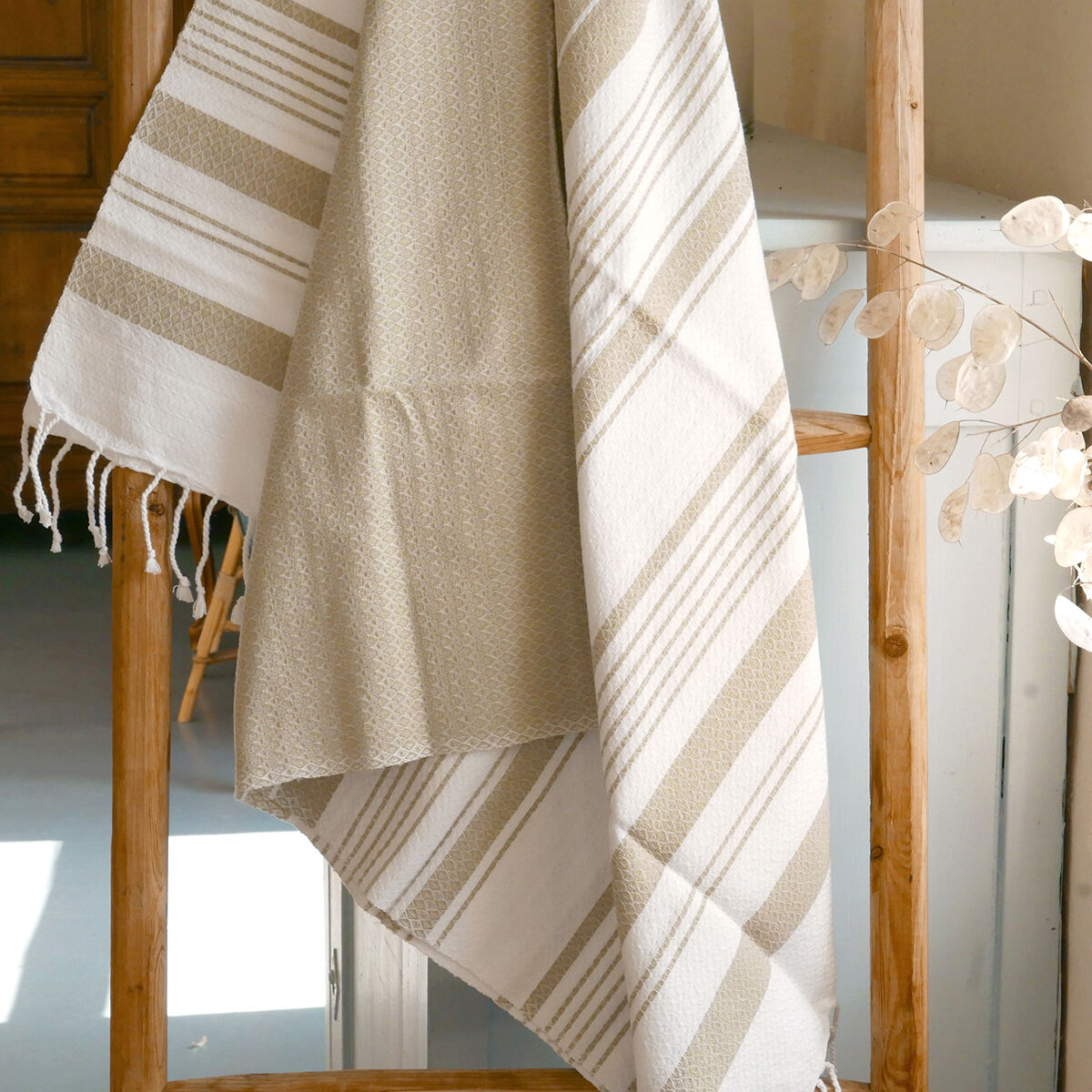 Fouta-Handtuch aus Bio-Baumwolle – Weiß & Ingwer – 90 x 160 cm – Kollektion „Weißer Sand“