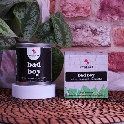 Natürliche Wachskerze Bad Boy – Gewürze • Bergamotte • Eukalyptus – 240 g