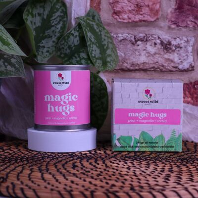 Bougie Magic Hugs - poire • magnolia • orchidée