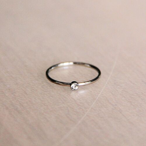 Steel minimalist ring mini zirconia – silver color