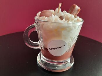 Bougie gourmande parfumée au cappuccino 1