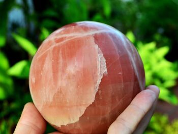 Cristal de sphère de calcite rose XL (65 mm - 95 mm) 3