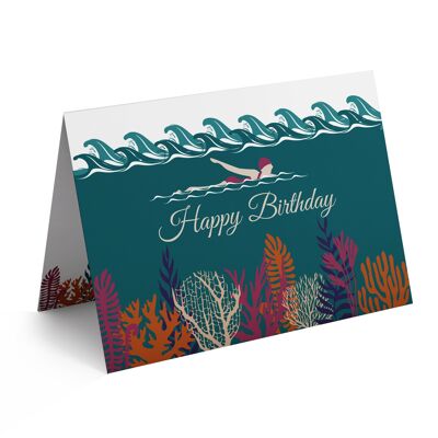 Tarjeta de feliz cumpleaños de natación salvaje del mar azul profundo