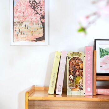 Serre-livres DIY Book Nook Falling Sakura, Robotime, TGB05, 10 × 18,7 × 24,2 cm 3